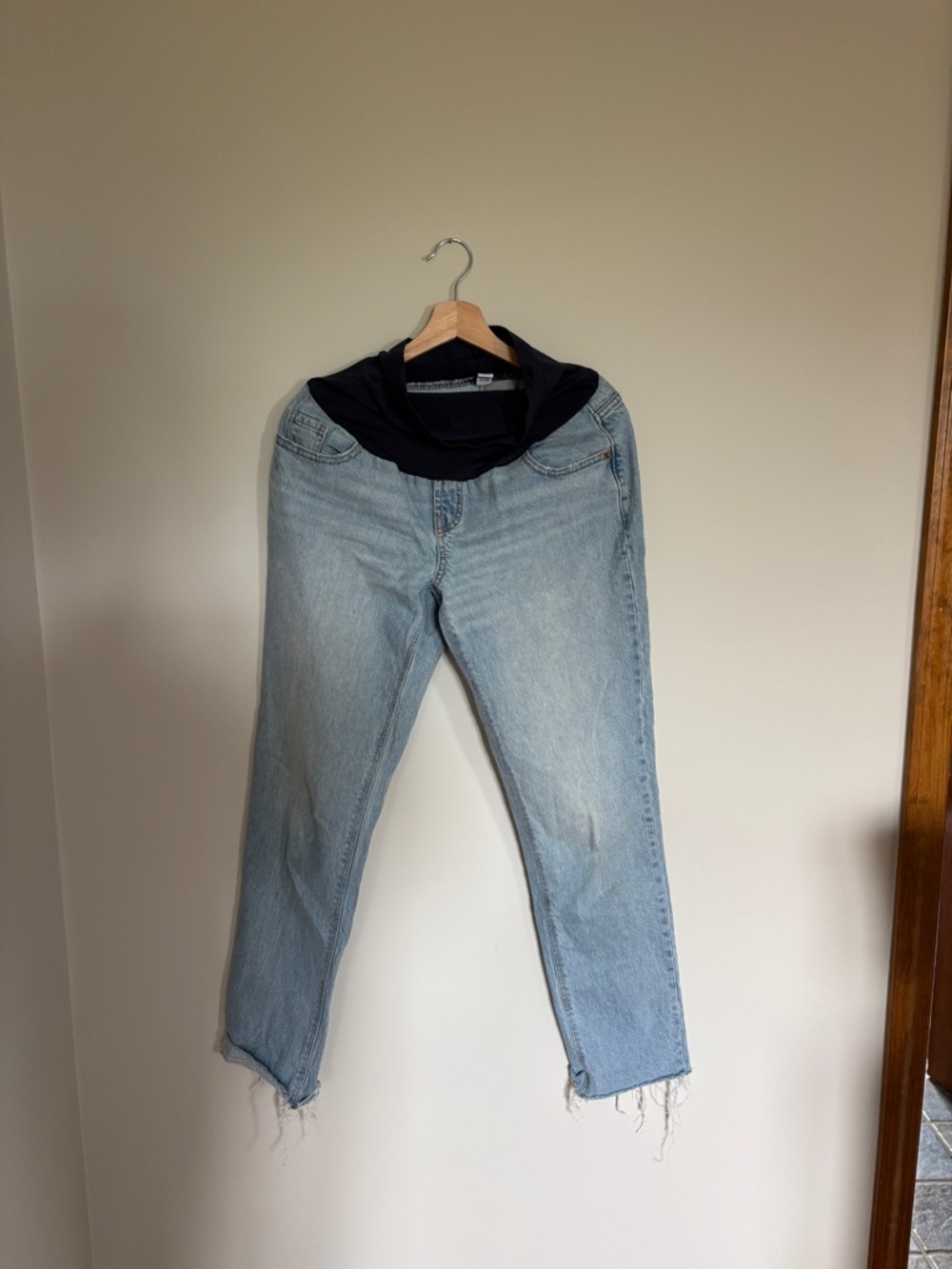 Light Wash Blue Women’s Maternity Jeans with Stretch Waistband